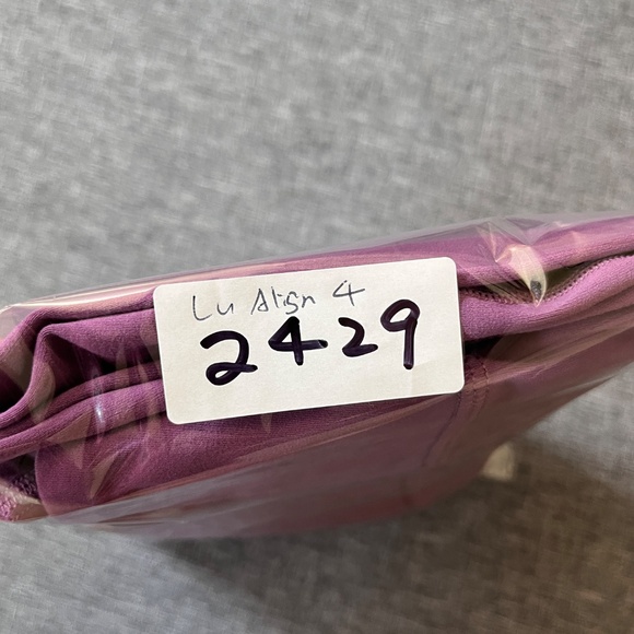 Lululemon Align Cropped Jogger Pants - Women's Size 4 - Purple Pink - Picture 10 of 10